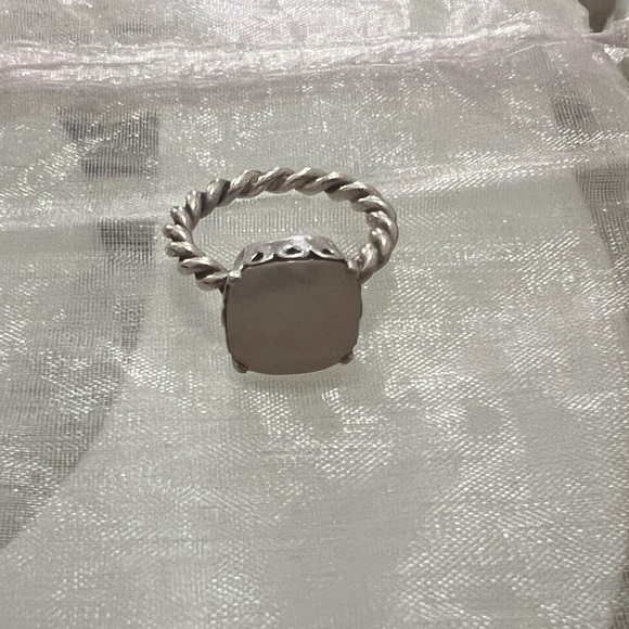 Pandora Mother Of Pearl Ring - Picture 1 of 4
